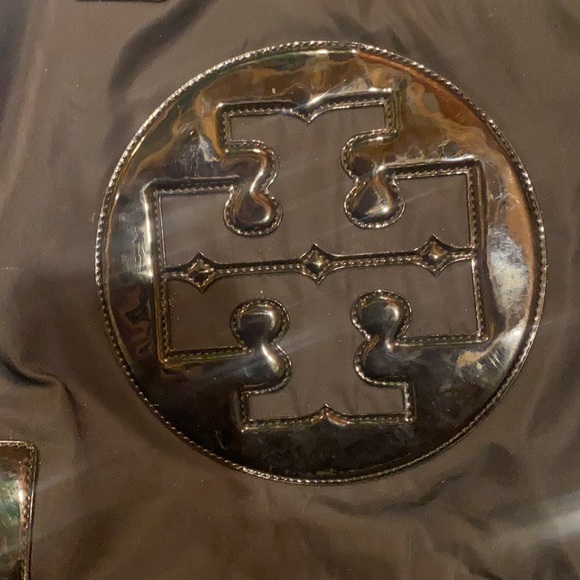 Tory Burch large black tote Ella nylon shoulder bag. - Picture 2 of 9